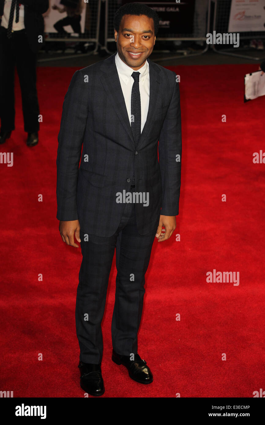 Chiwetel Ejiofor besucht der Accenture Gala europäische Premiere von "Zwölf Jahre A Slave" auf die BFI London Film Festival, Odeon Leicester Square mit: Chiwetel Ejiofor wo: London, Vereinigtes Königreich bei: 15. Oktober 2013 Stockfoto