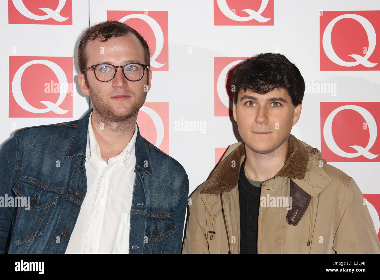 Den Q Awards 2013 im Grosvenor House - Ankünfte mit statt: Chris Baio, Ezra Koenig, Vampire Weekend wo: London, Vereinigtes Königreich bei: 21. Oktober 2013 Stockfoto