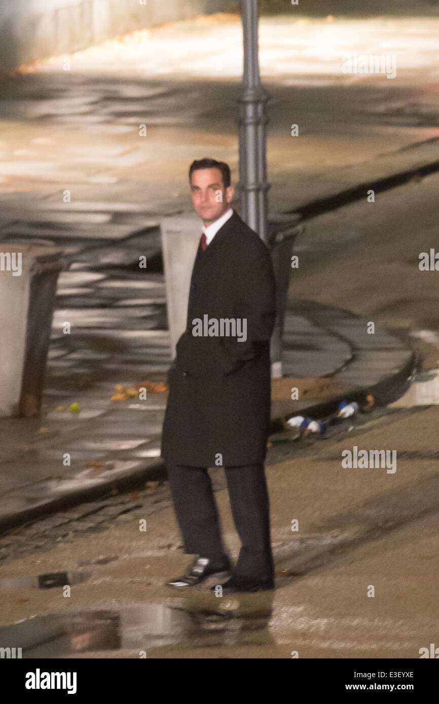 Henry Cavil gesehen am set für "Der Mann von U.N.C.L.E" London mit: Atmosphäre wo: London, Vereinigtes Königreich bei: 24. Oktober 2013 Stockfoto