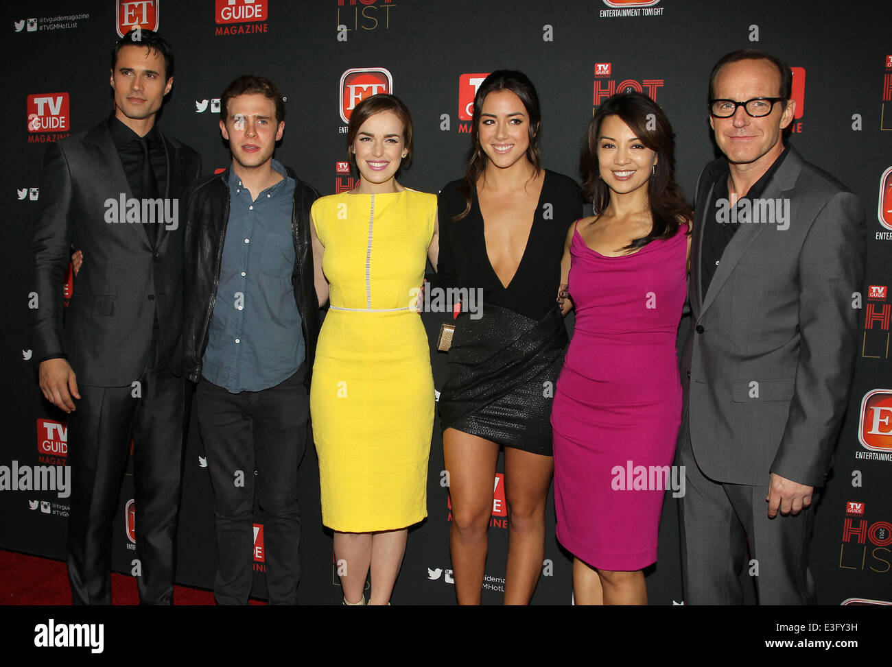 pics Elizabeth Henstridge Hot https www alamy de stockfoto tv guide magazin jahrliche hot list party held an der emerson theater mit brett dalton iain de caestecker elizabeth henstridge chloe bennet ming na wen clark gregg wo hollywood kalifornien vereinigte staaten bei 4 november 2013 71035989 html