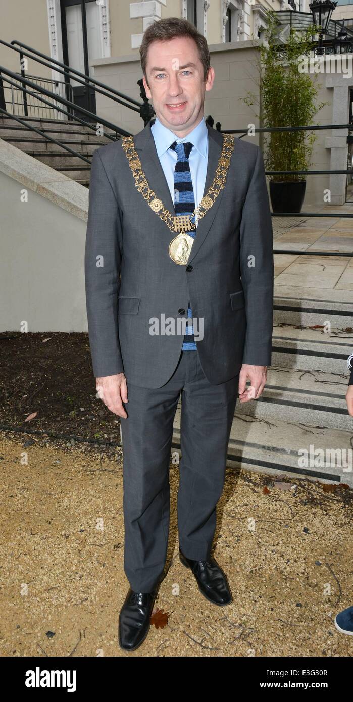 Olympische Goldmedaille Boxer Katie Taylor posiert mit Dublin Bürgermeister Oisin Quinn im The Mansion House. Taylor ist die Förderung ihrer bevorstehenden Kampfes gegen Melissa Parks, USA, die am 29. November in The Round Room Featuring stattfinden wird: Bürgermeister Oisin Quinn Where: Dub Stockfoto