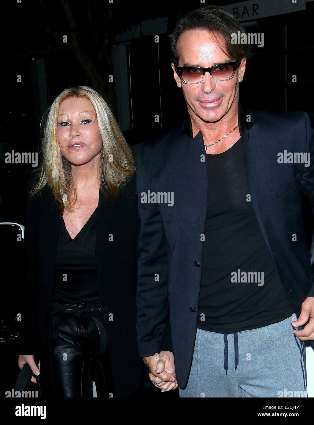 Lloyd Klein und Jocelyn Wildenstein außerhalb Fig & Olive in West