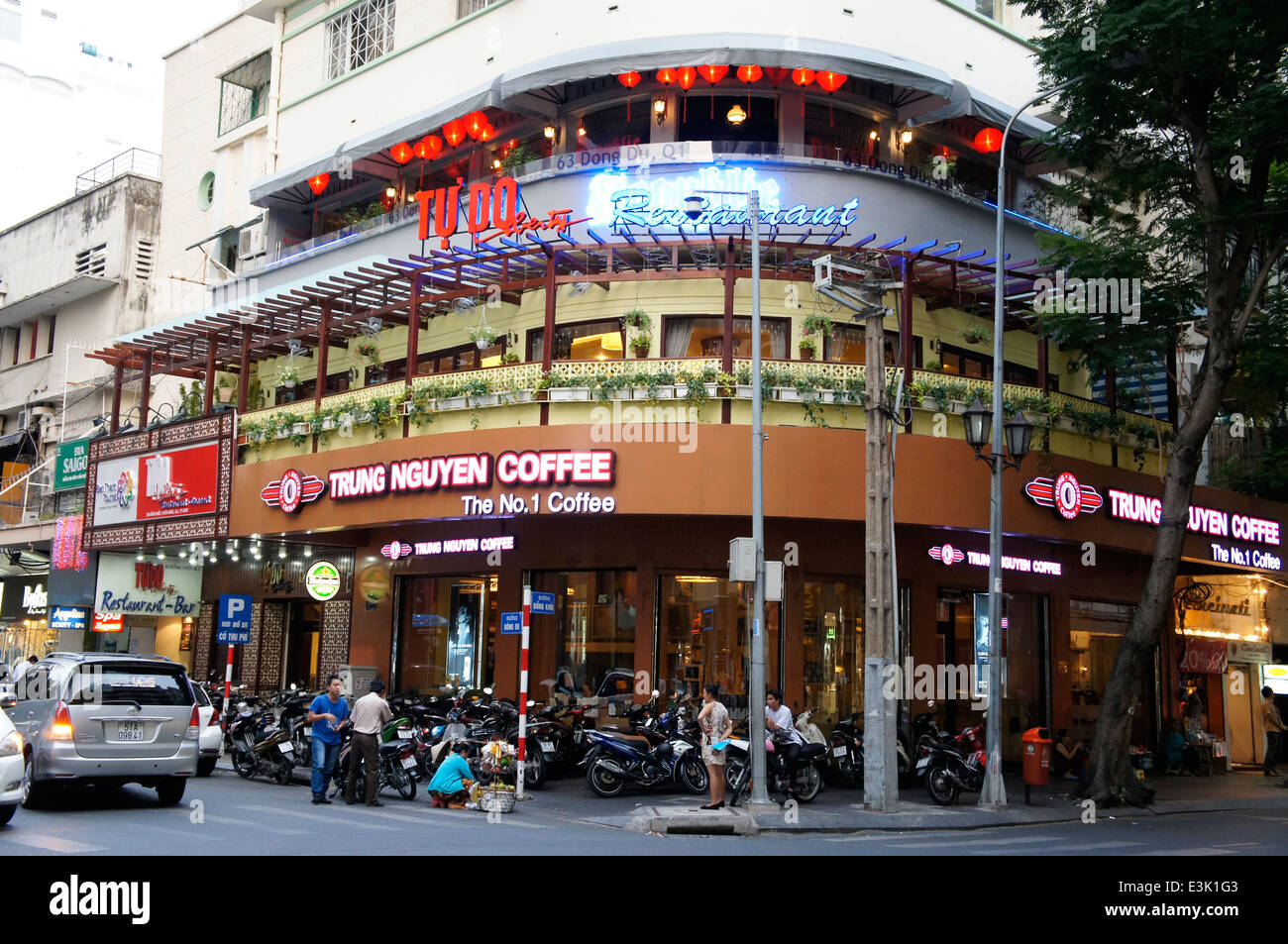 Vietnamesische lokale Marke Nummer eins Kaffee Ladenkette in Ho-Chi-Minh-Stadt Stockfoto