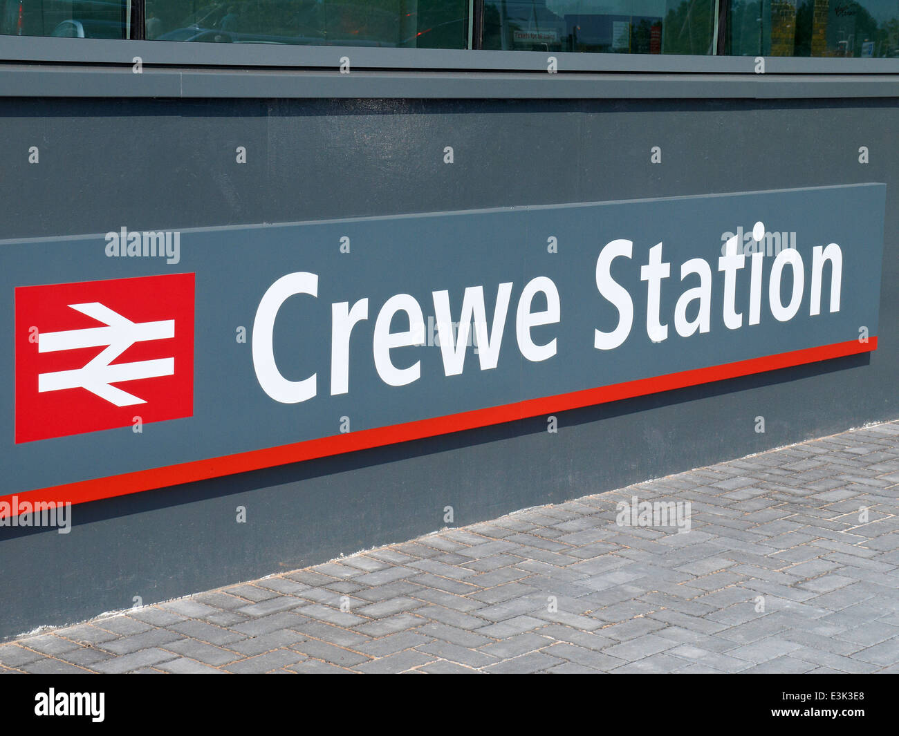 Britische Schiene Logo in Crewe Station UK Stockfoto