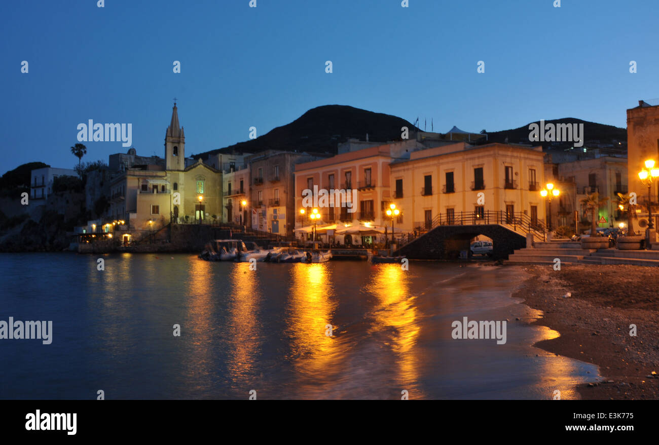 Insel Lipari, Äolischen Inseln, Marina Corta, Messina, Sizilien, Italien Stockfoto