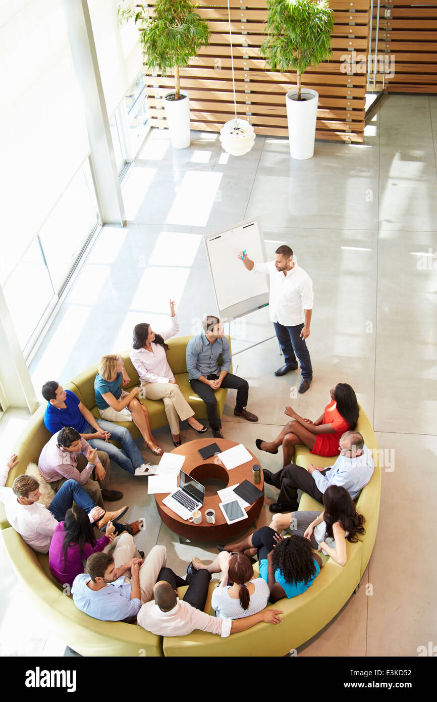 Geschäftsmann, Präsentation, Bürokollegen Stockfoto