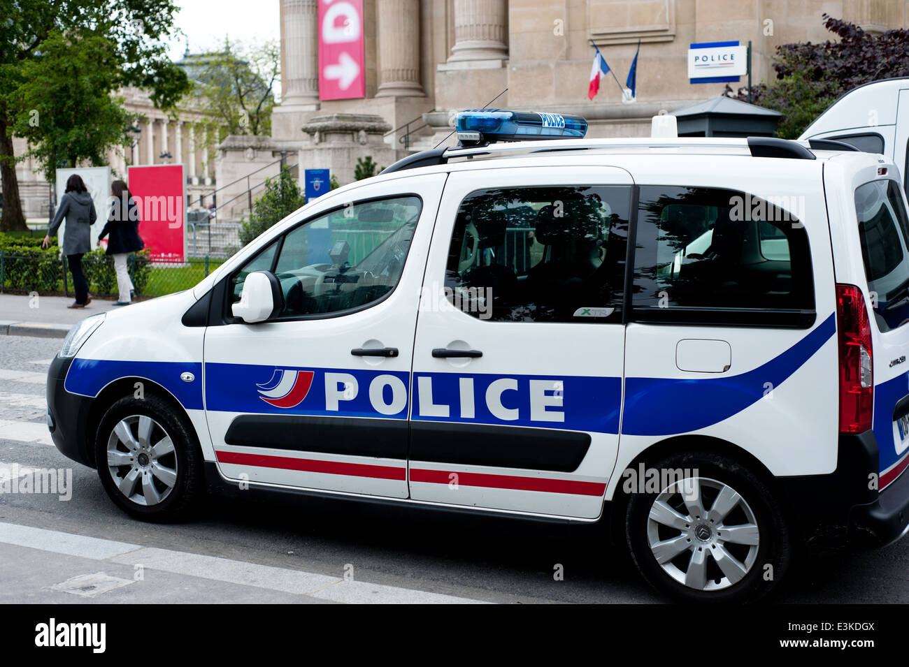 Polizei-Auto auf der Straße Paris Stockfoto