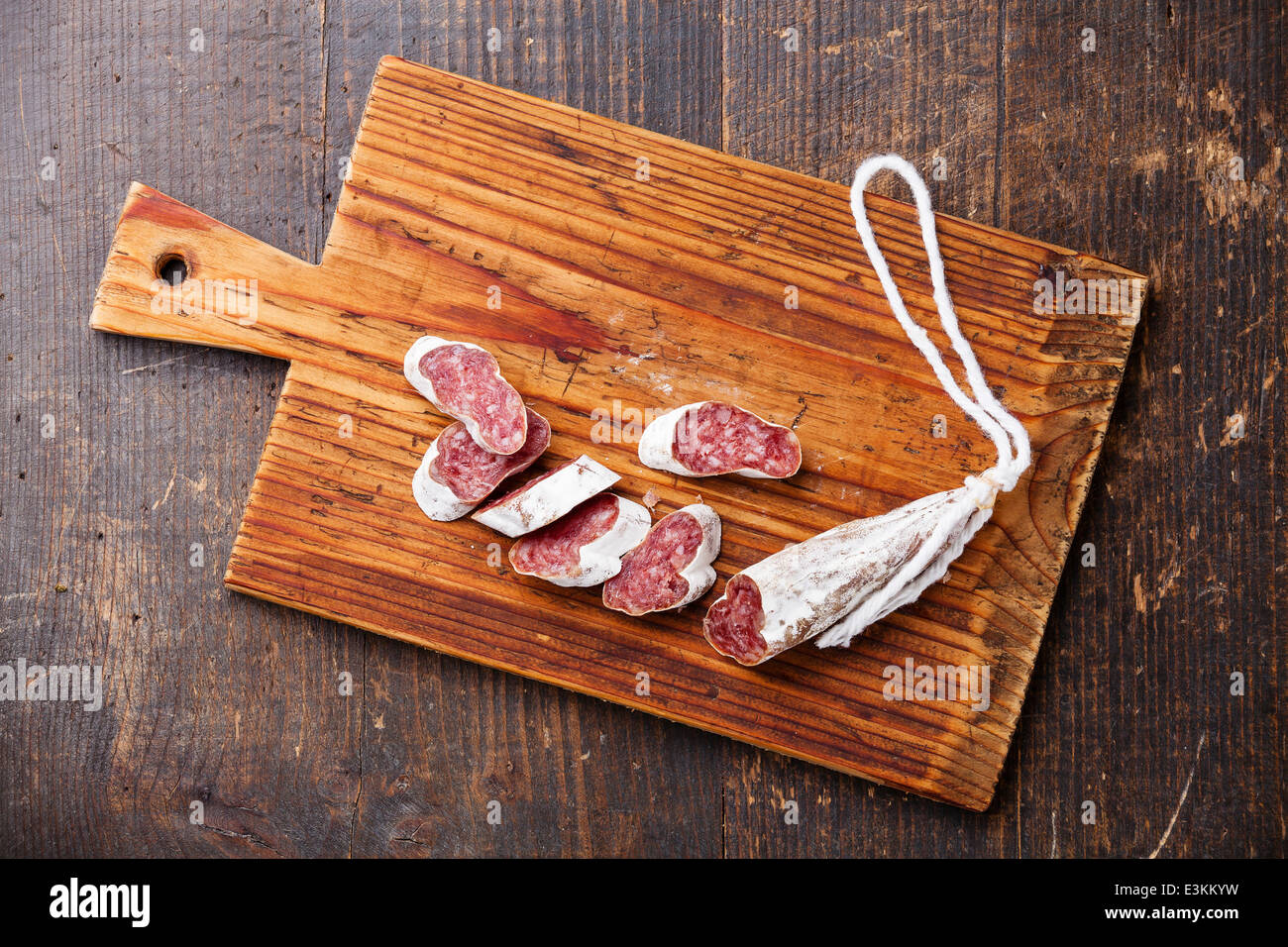 Rustikale Salami Stockfotos und -bilder Kaufen - Alamy