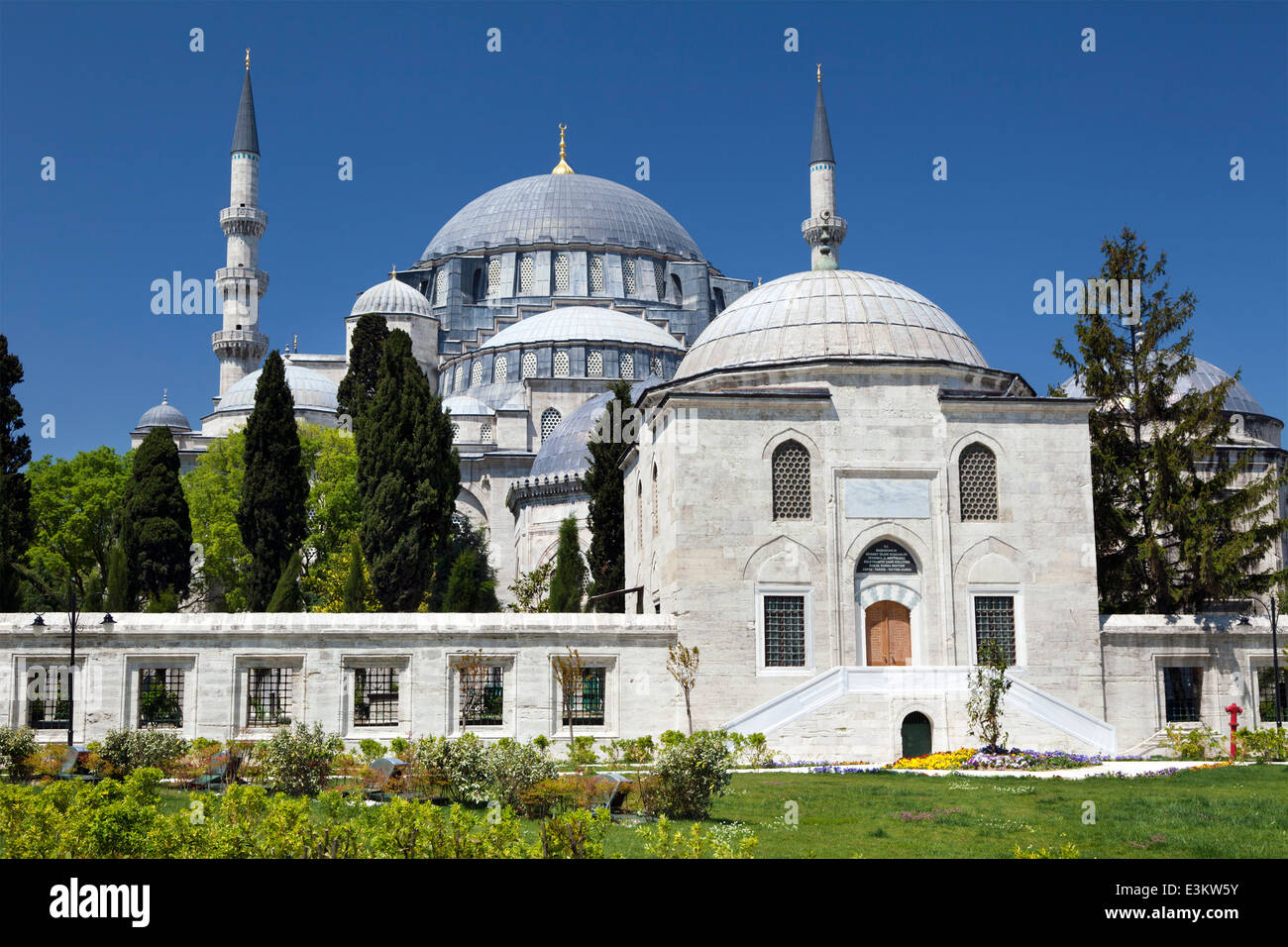 Blick auf die Süleymaniye Camii Moschee in der Stadt Zentrum von Istanbul, Türkei Stockfoto