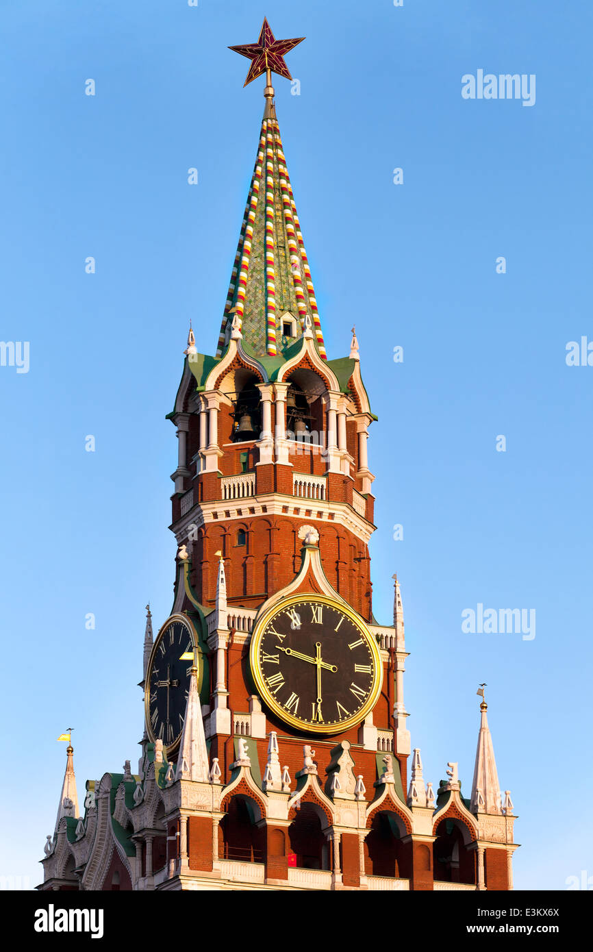 der Moskauer Kreml schlagende Uhr Spasskaja-Turm, Russland Stockfoto