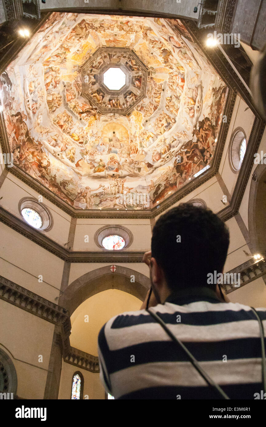 Zugreisende Domkuppel Florenz Stockfoto