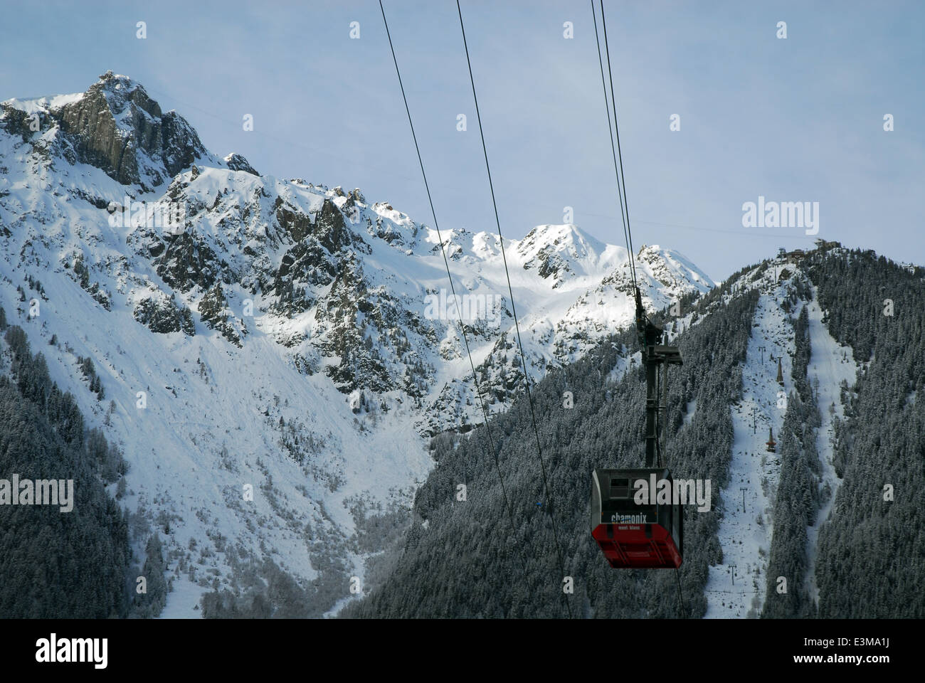 Die Seilbahn der Aiguille du Midi in Chamonix, Frankreich: die höchste Seilbahn der vertikalen Aufstieg in der Welt. Stockfoto