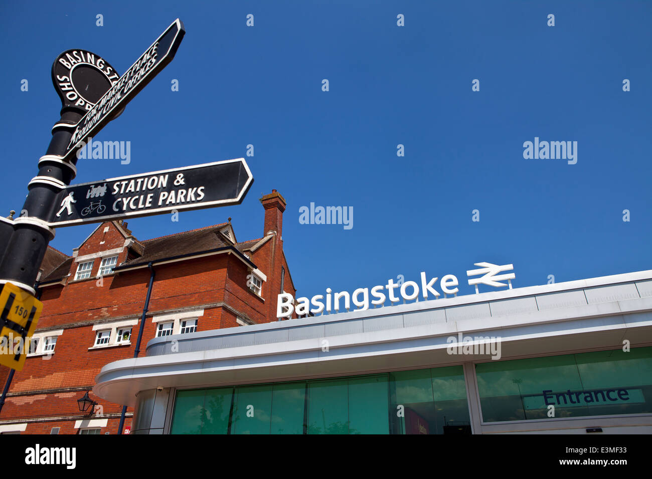 Basingstoke Bahnhof Stockfoto