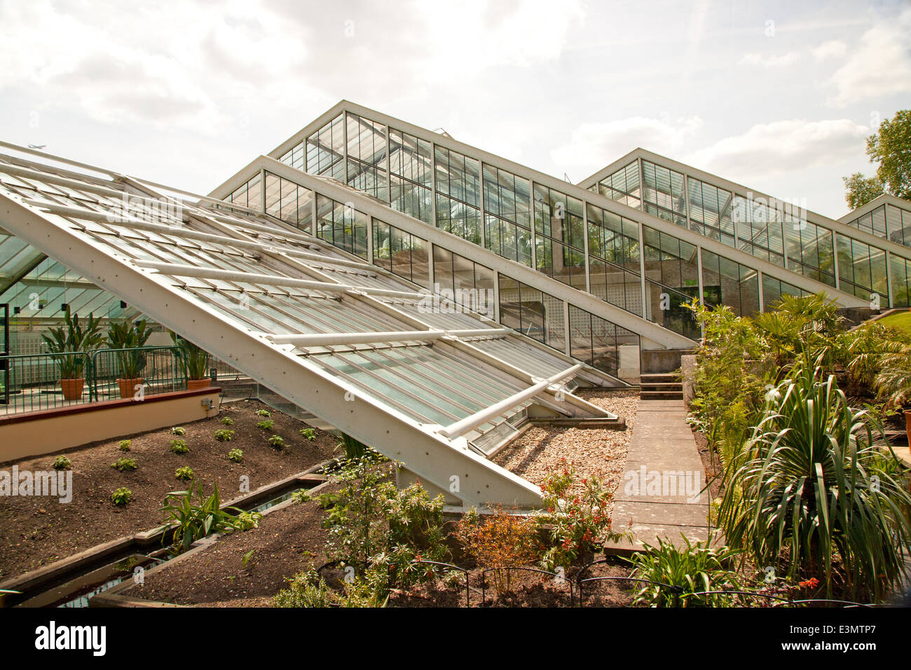 Prinzessin von Wales Conservatory in Kew Royal Botanic Garden, London, UK Stockfoto