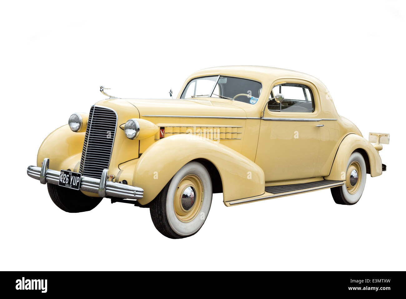 Ein Schnitt aus einem gelben 1936 Cadilac Fleetwood V8 Coupe klassische amerikanische Auto Stockfoto
