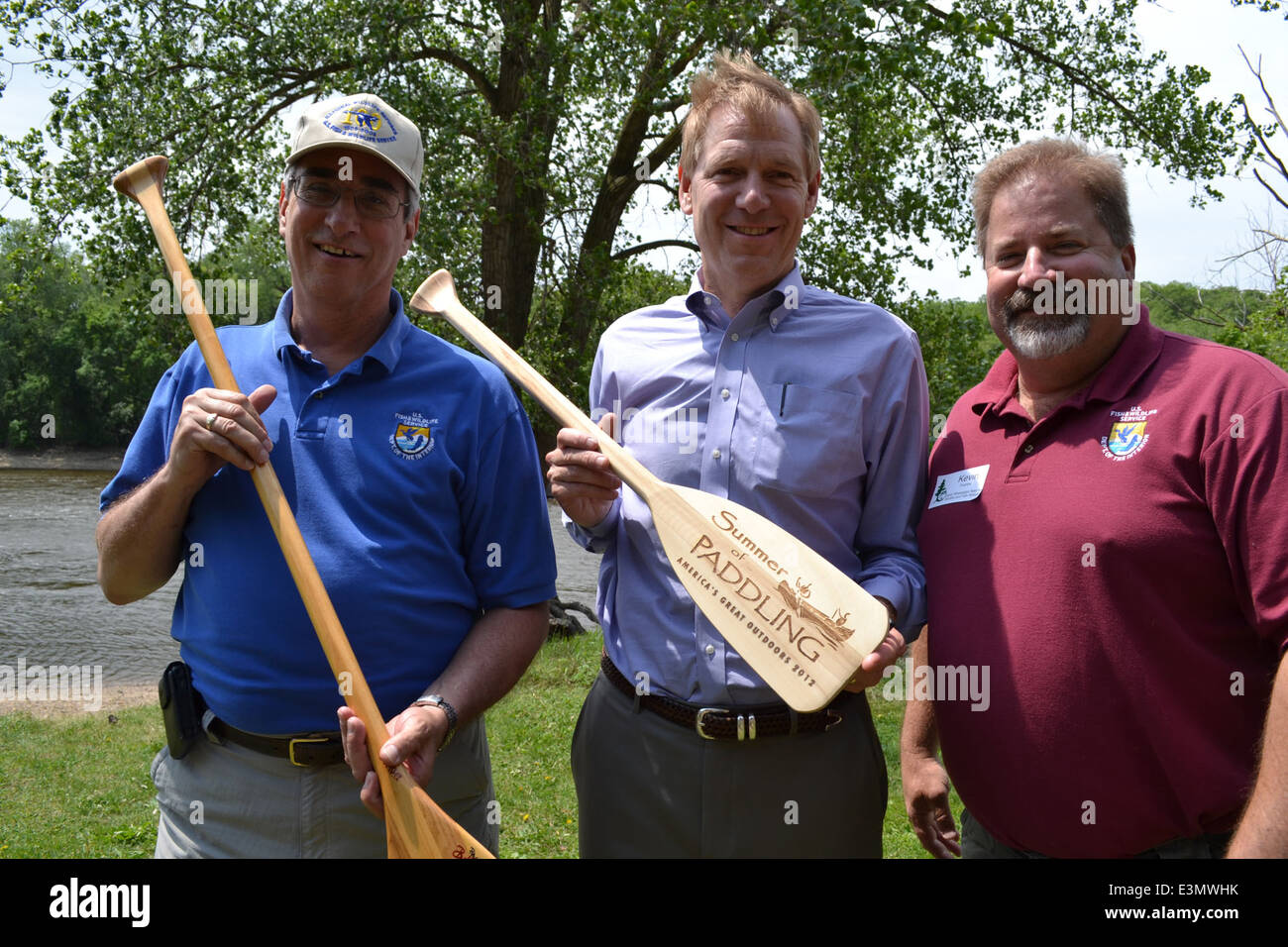 Die Auftaktveranstaltung für den Summer of Paddling 2012 im Minnesota Valley National Wildlife Refuge ist der Beginn einer Outdoor-Initiative zur Förderung des Umweltbewusstseins und des Engagements der Gemeinschaft. Stockfoto