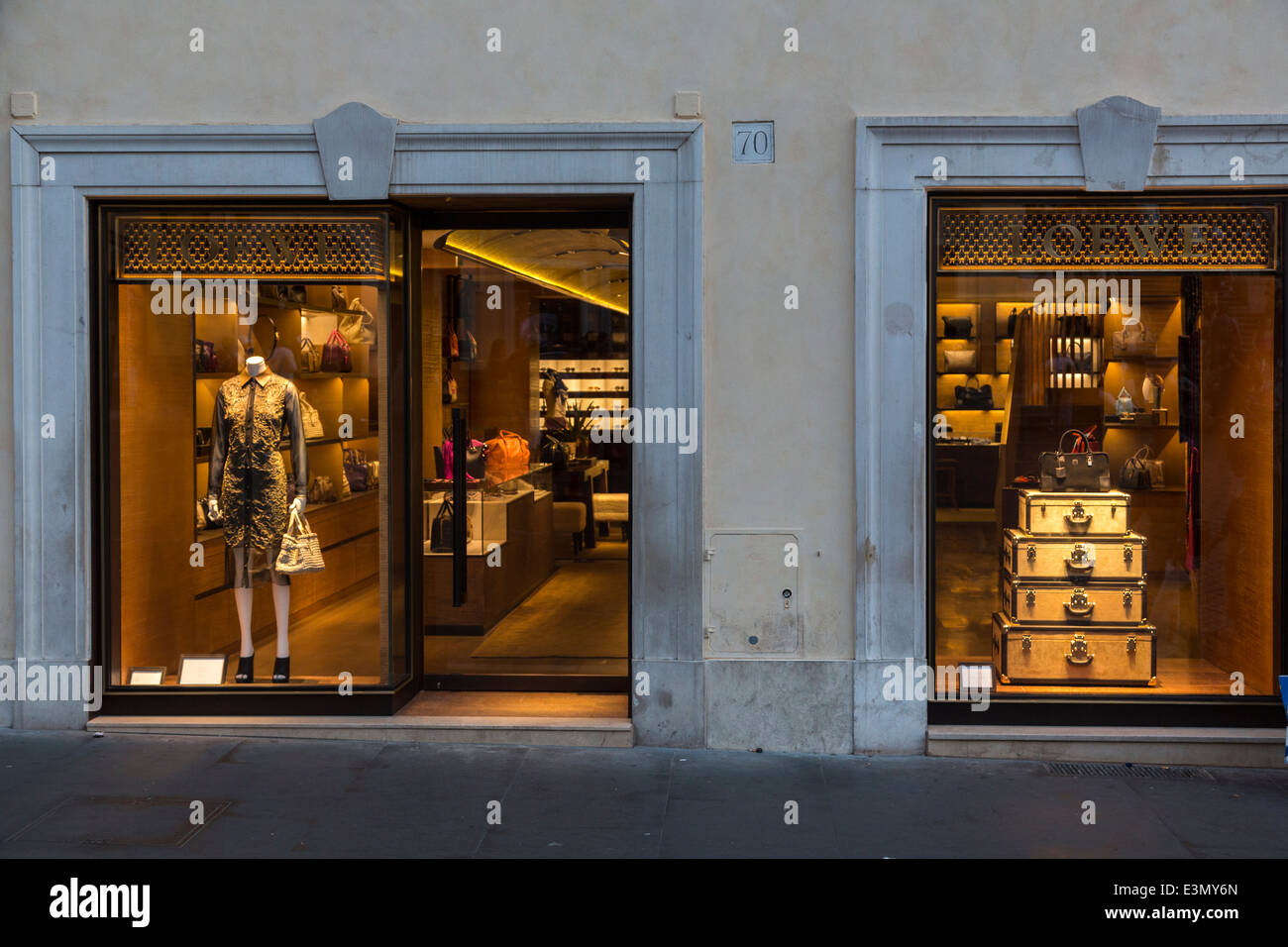 Loewe-Luxus-Tasche-Shop, Rom, Italien Stockfoto