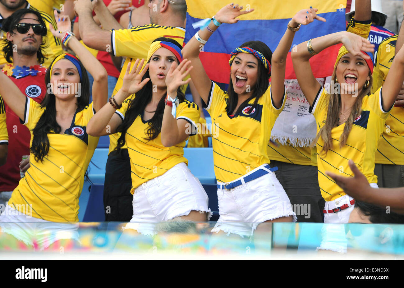 Cuiaba, Brasilien. 24. Juni 2014. Kolumbien-fans (COL ...