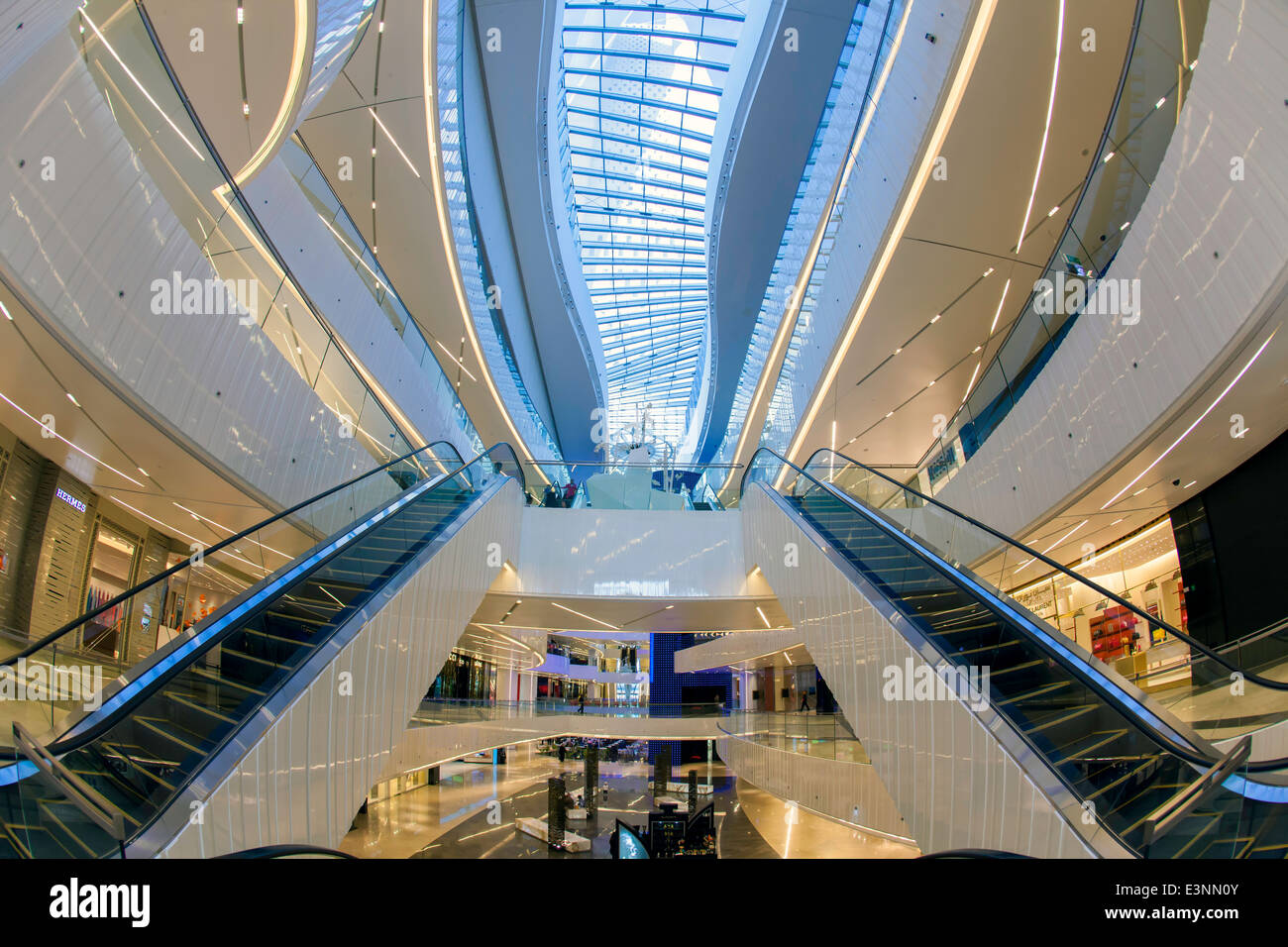 Kuwait-Stadt, Al Hamra Tower verfügt über einen Luxus-Business und Shopping Center im Jahr 2011 abgeschlossen Stockfoto
