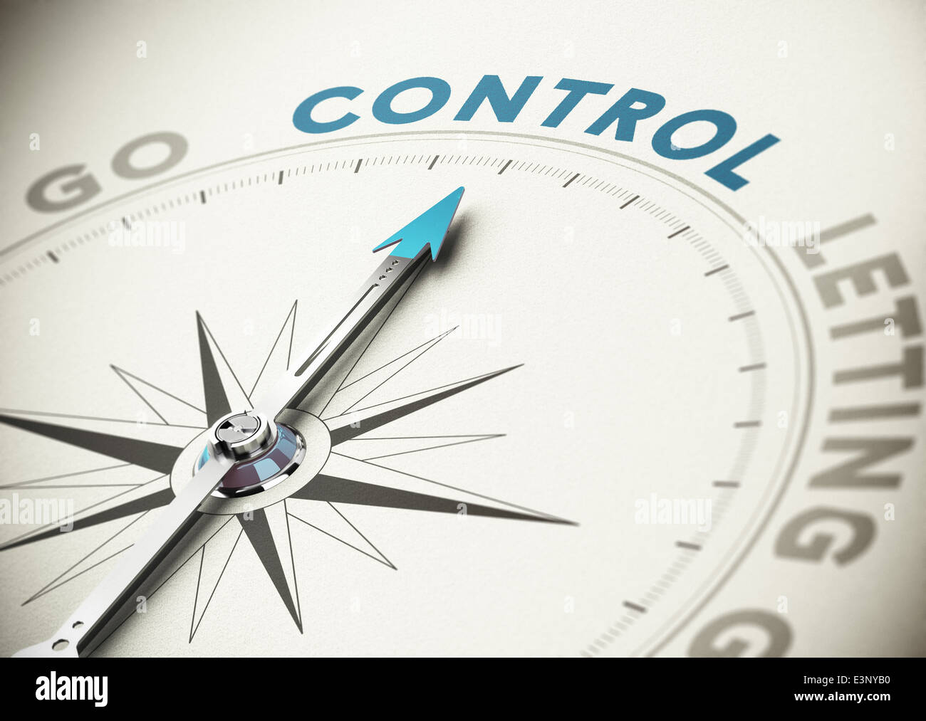 Psychologie-Konzept. Kompass-Nadel zeigt das Wort Kontrolle mit blau und Beige Tönen. Stockfoto