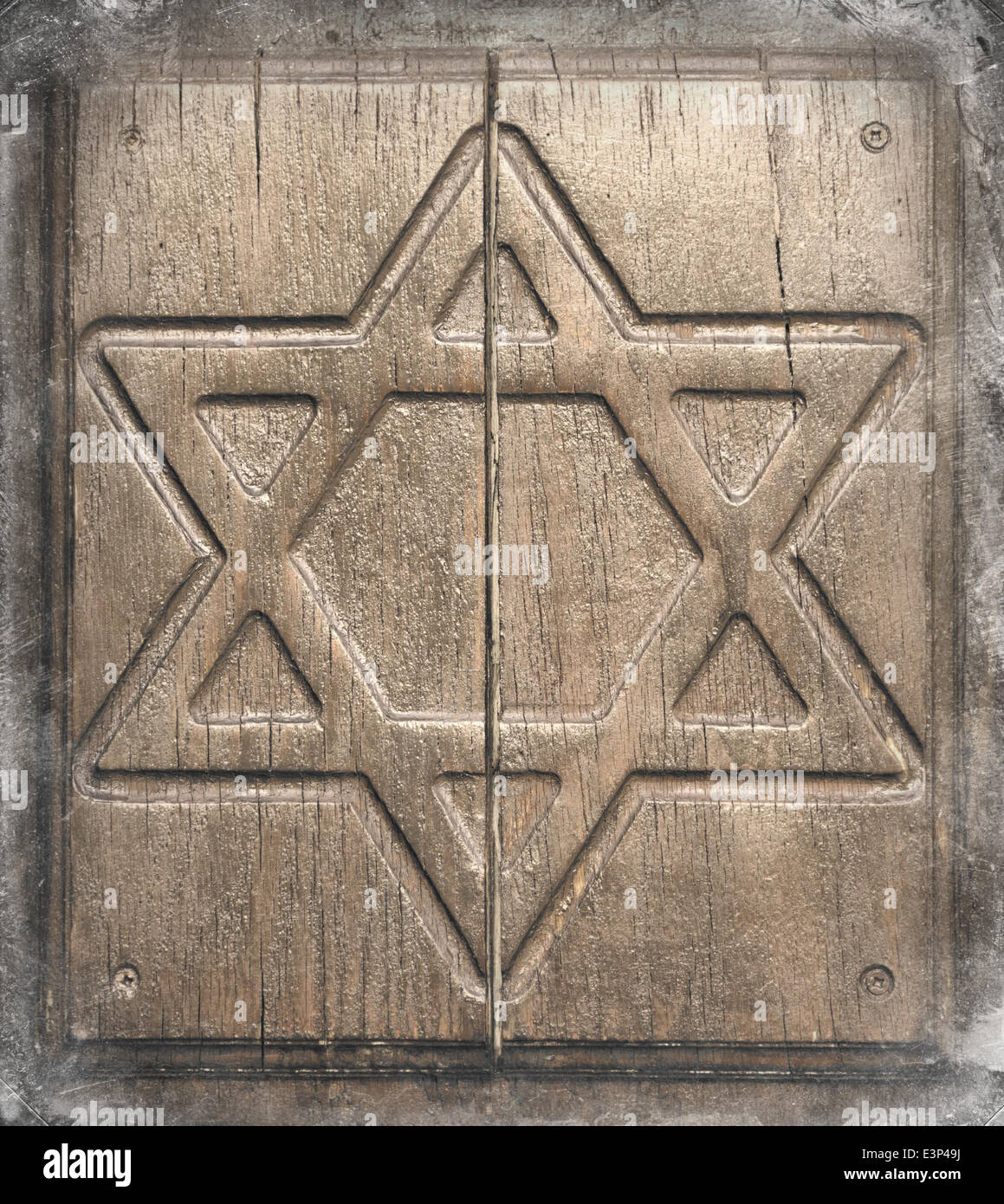 Davidstern - strukturierte Detail der Holztür in Safed. Stockfoto