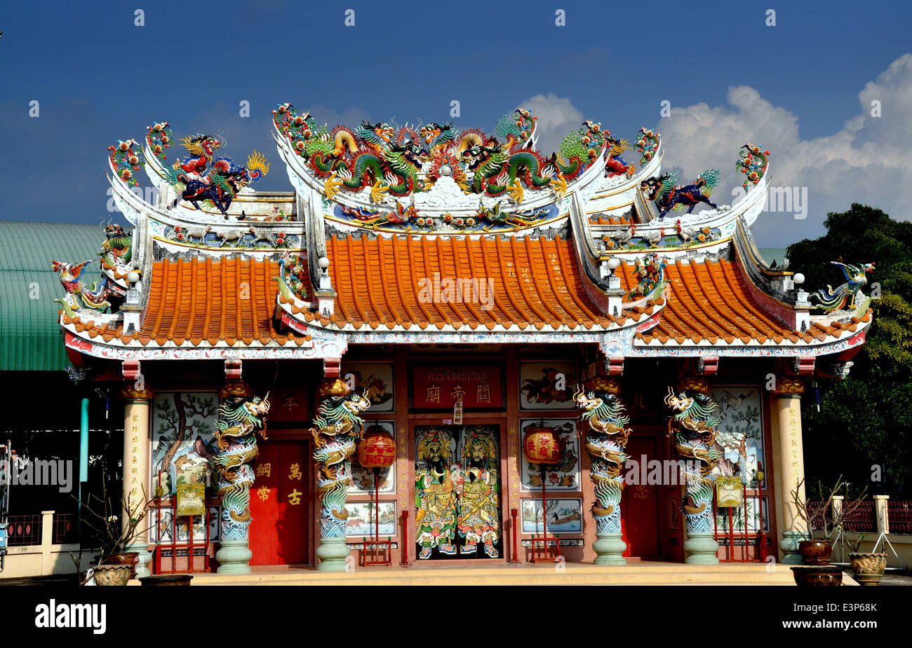 KANCHANABURI, THAILAND: Die Kwan de Miao chinesische Tempel Stockfoto