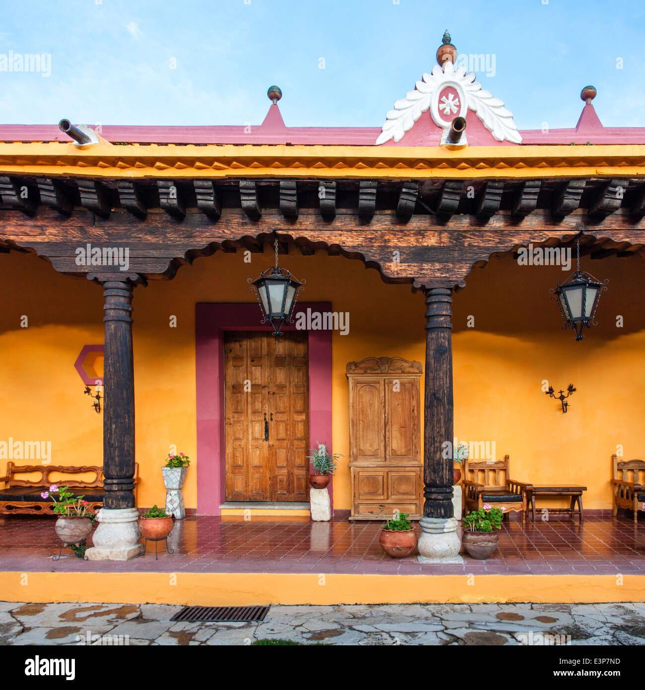 Koloniale 18. Jahrhundert Haus im Zentrum von San Cristobal de Las Casas, Chiapas, Mexiko. Stockfoto