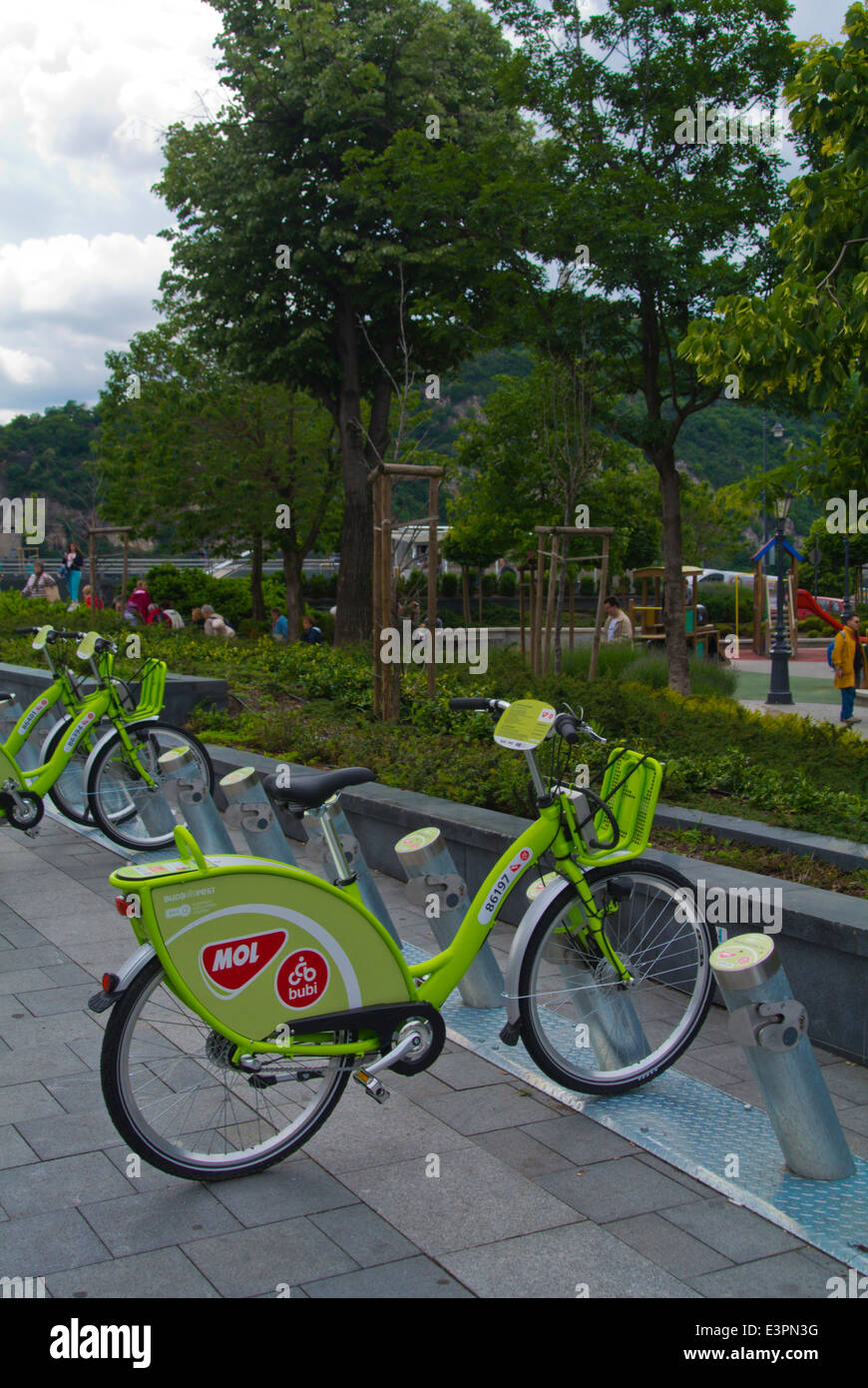 MOL Bubi Bike-sharing-System Fahrräder, Fovam ter Platz, Budapest, Ungarn, Mitteleuropa Stockfoto