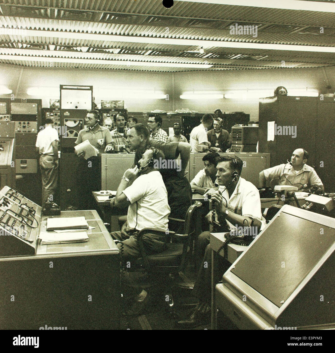 In den 1960er Jahren war Convair/General Dynamics stark am Atlas-Raketenprogramm beteiligt und produzierte die interkontinentale ballistische Rakete (ICBM). Das Werk trug auch zu Fortschritten in der Luft- und Raumfahrt während dieser Zeit bei. Stockfoto