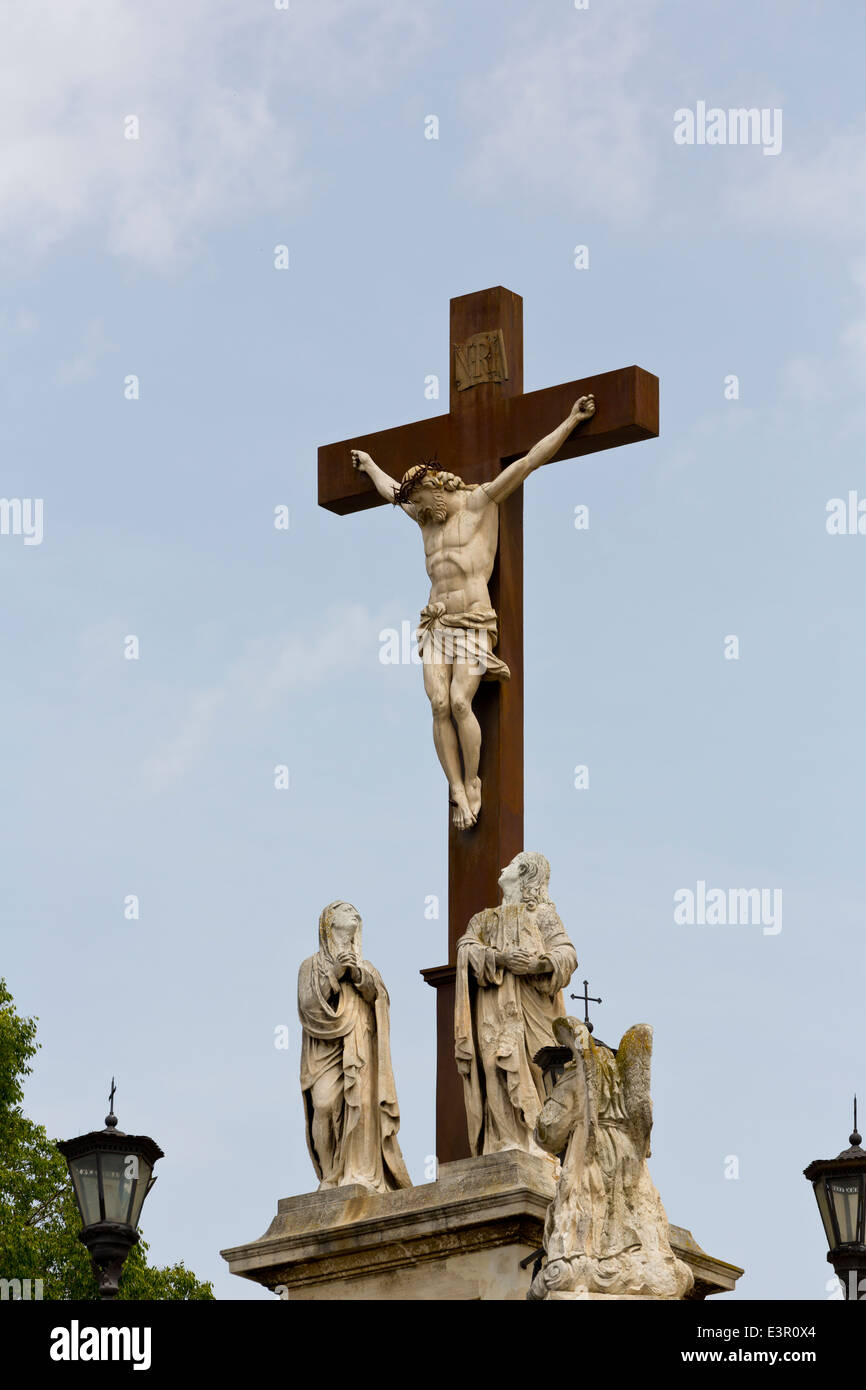 Jesus Kreuz in der Kathedrale Notre-Dame in Avignon, Provence, Frankreich Stockfoto