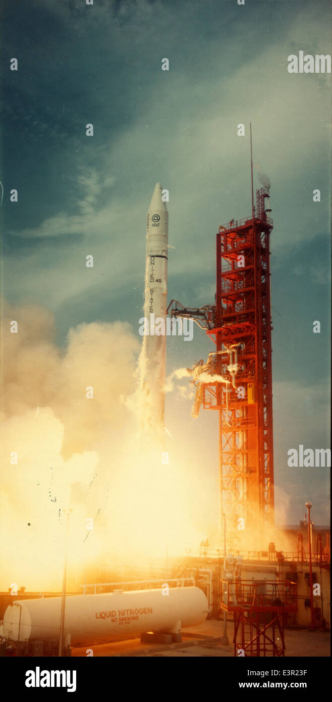 Das von 1965 bis 1975 entwickelte Raketensystem Convair/General Dynamics Atlas war ein wichtiger Bestandteil des amerikanischen Raumfahrtprogramms. Die Atlas-Raketen wurden für Satellitenstarts und militärische Missionen eingesetzt und spielten eine Schlüsselrolle bei der frühen Weltraumforschung. Stockfoto
