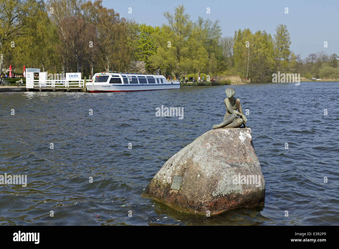 Statue von einer Meerjungfrau, großer See, Eutin, Schleswig-Holstein, Deutschland Stockfoto