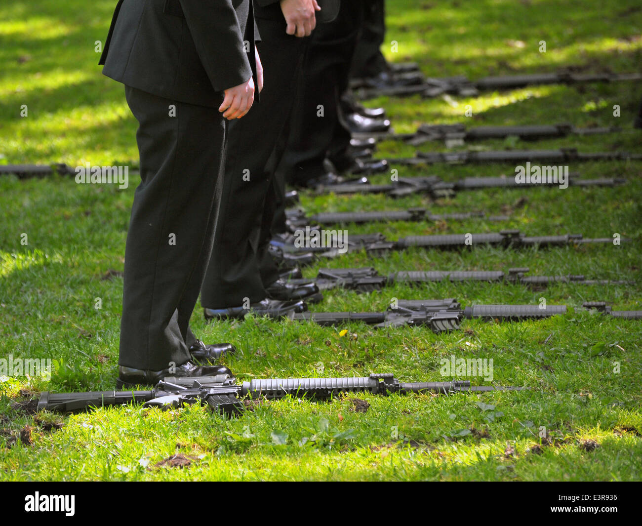 Politiker, besuchen Mitglieder der Öffentlichkeit, Veteranen und militärisches Personal servieren eine Zeremonie zum 70. Jahrestag des d-Day. Stockfoto