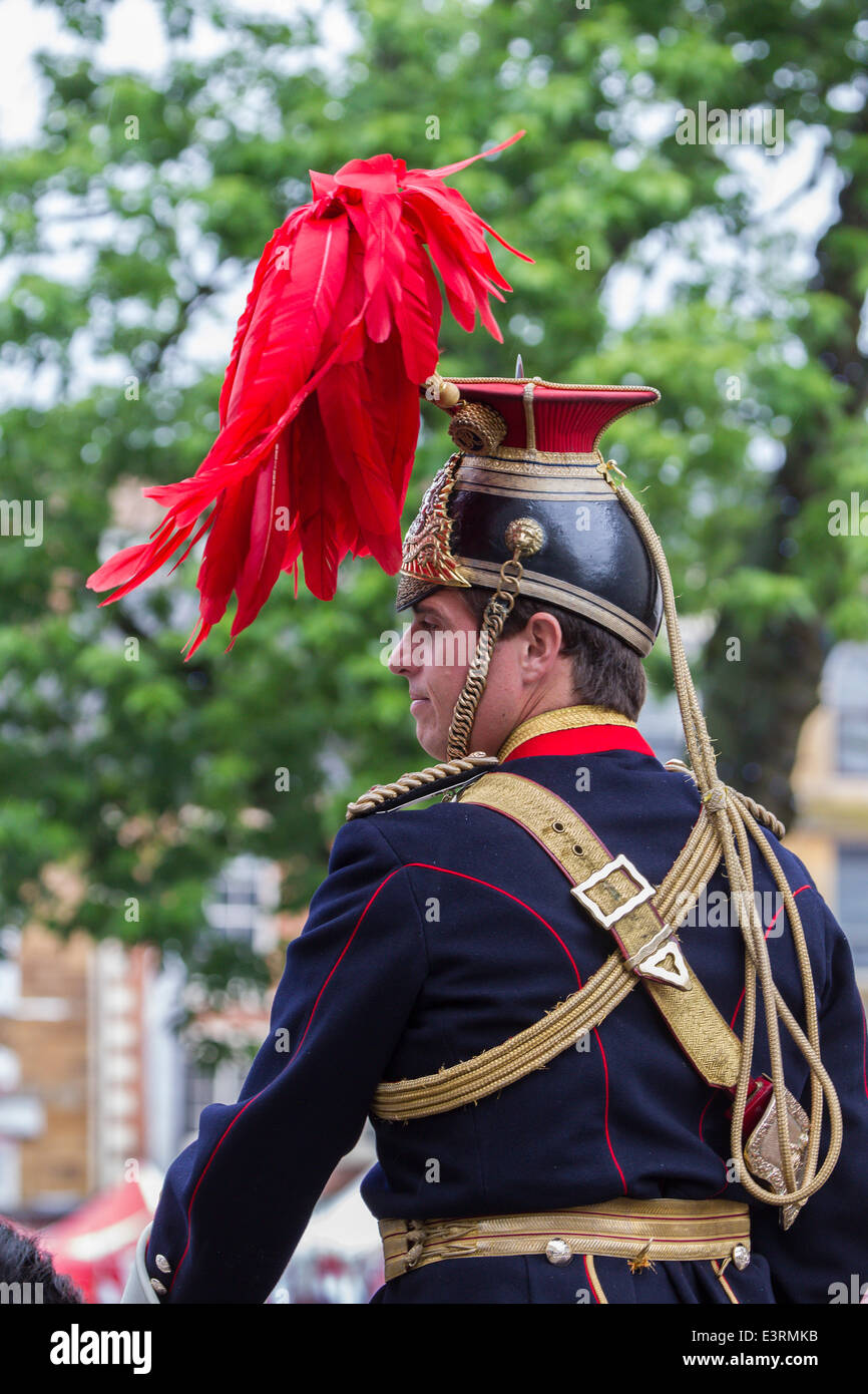 Northampton, UK. 28. Juni 2014. 9./12. Royal Lancers parade stolz durch Northampton Stadtzentrum wie das Regiment in das Vereinigte Königreich nach Monaten Dienst in Afghanistan und anlässlich der Armed Forces Day zurück. Dies ist das erste Mal das Regiment die Möglichkeit, durch die Straßen von Northampton zu marschieren, da Freiheit des Bezirks in 2012 vergeben hatte. Bildnachweis: Keith J Smith. / Alamy Live News Stockfoto