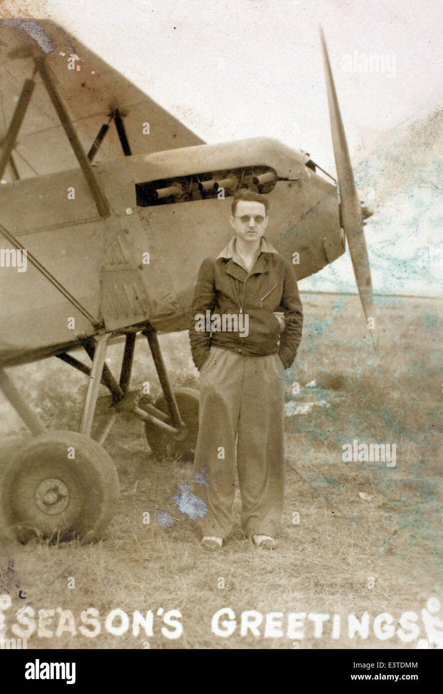 Die Miles Blaine Collection ist eine Zusammenstellung historischer Flugzeugbilder und Artefakte, die wichtige Flugzeuge und Momente in der Luftfahrtgeschichte hervorheben. Die Kollektion bietet wertvolle Einblicke in die Entwicklung von Luftfahrttechnologien und Flugzeugdesign. Stockfoto