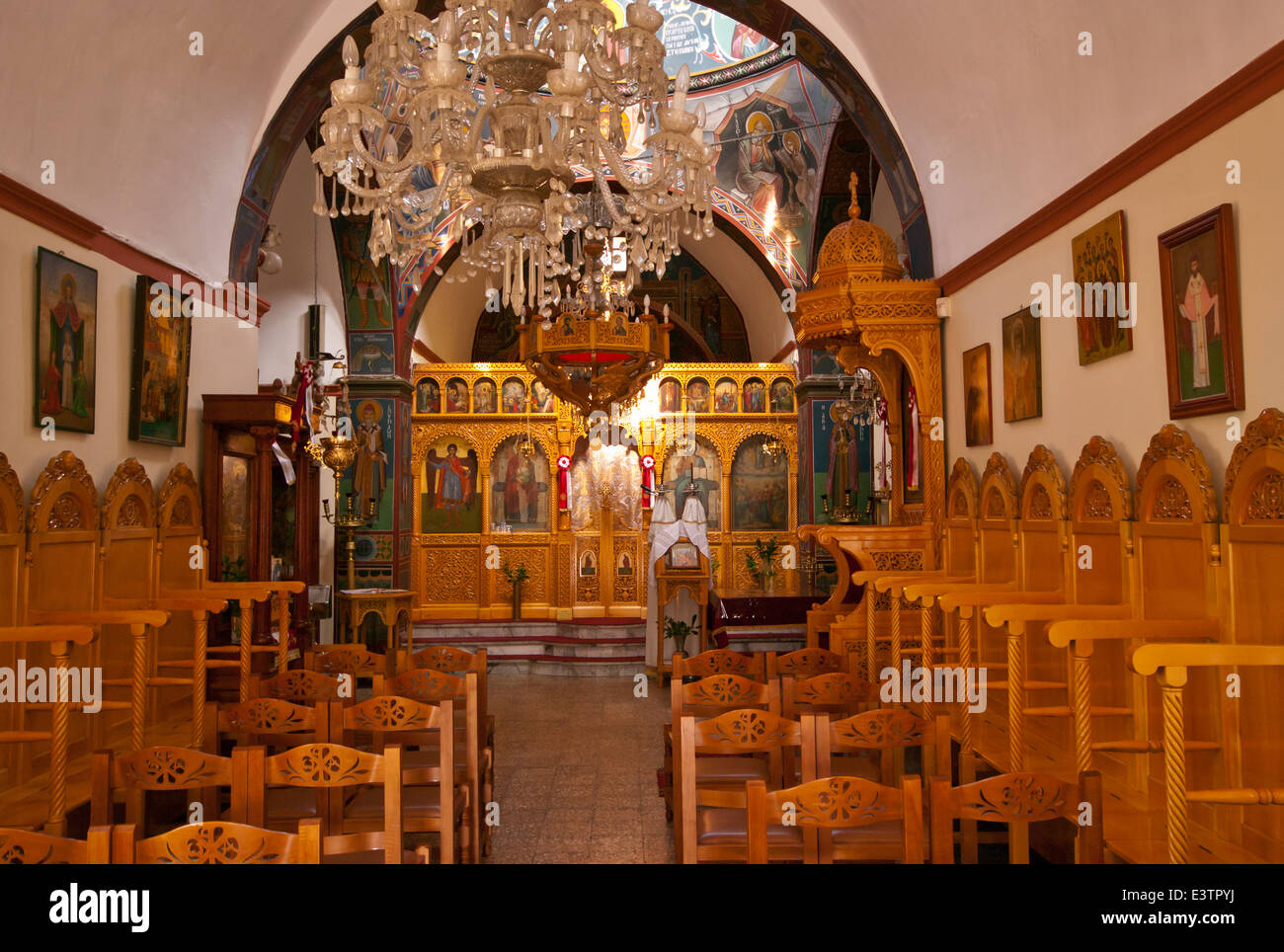 Innen Einrichtung der griechisch-orthodoxen Kirche In Panormo, Kreta Stockfoto