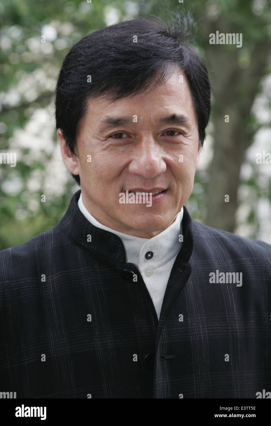 23. Mai 2008 - London, Vereinigtes Königreich - Jackie Chan nimmt an einem Fototermin während einer Pressekonferenz in der Foreign Press Association. (Kredit-Bild: © Ferdaus Shamim/ZUMA Wire/ZUMAPRESS.com) Stockfoto