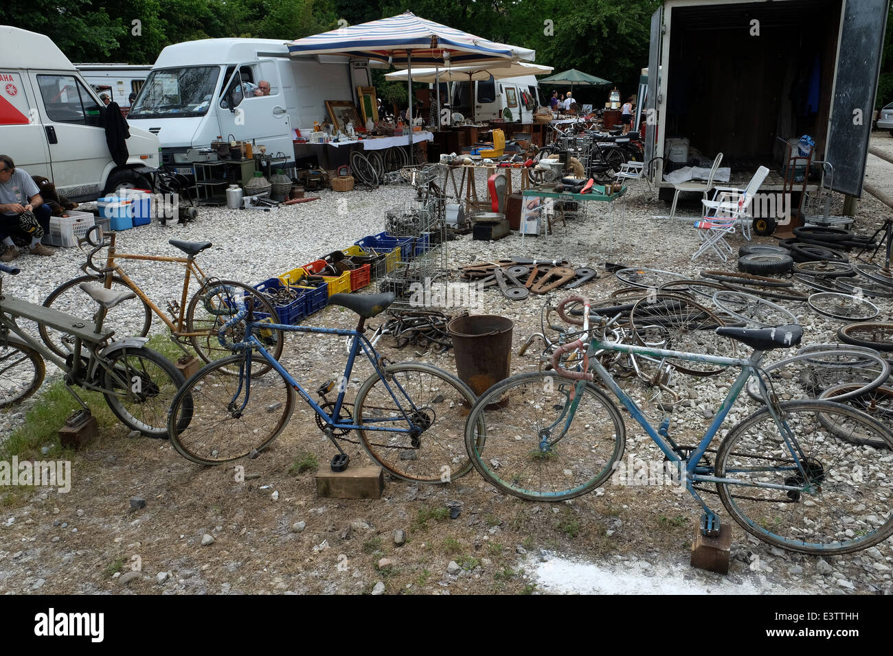 Straßenmarkt von Stellata, alt altmodisch Fahrrad, Bondeno, Ferrara, Italien Stockfoto