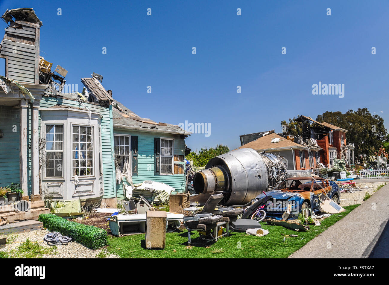Flugzeugabsturz, Szene aus dem Film "Krieg der Welten", angeordnet in Universal Studios Hollywood Stockfoto