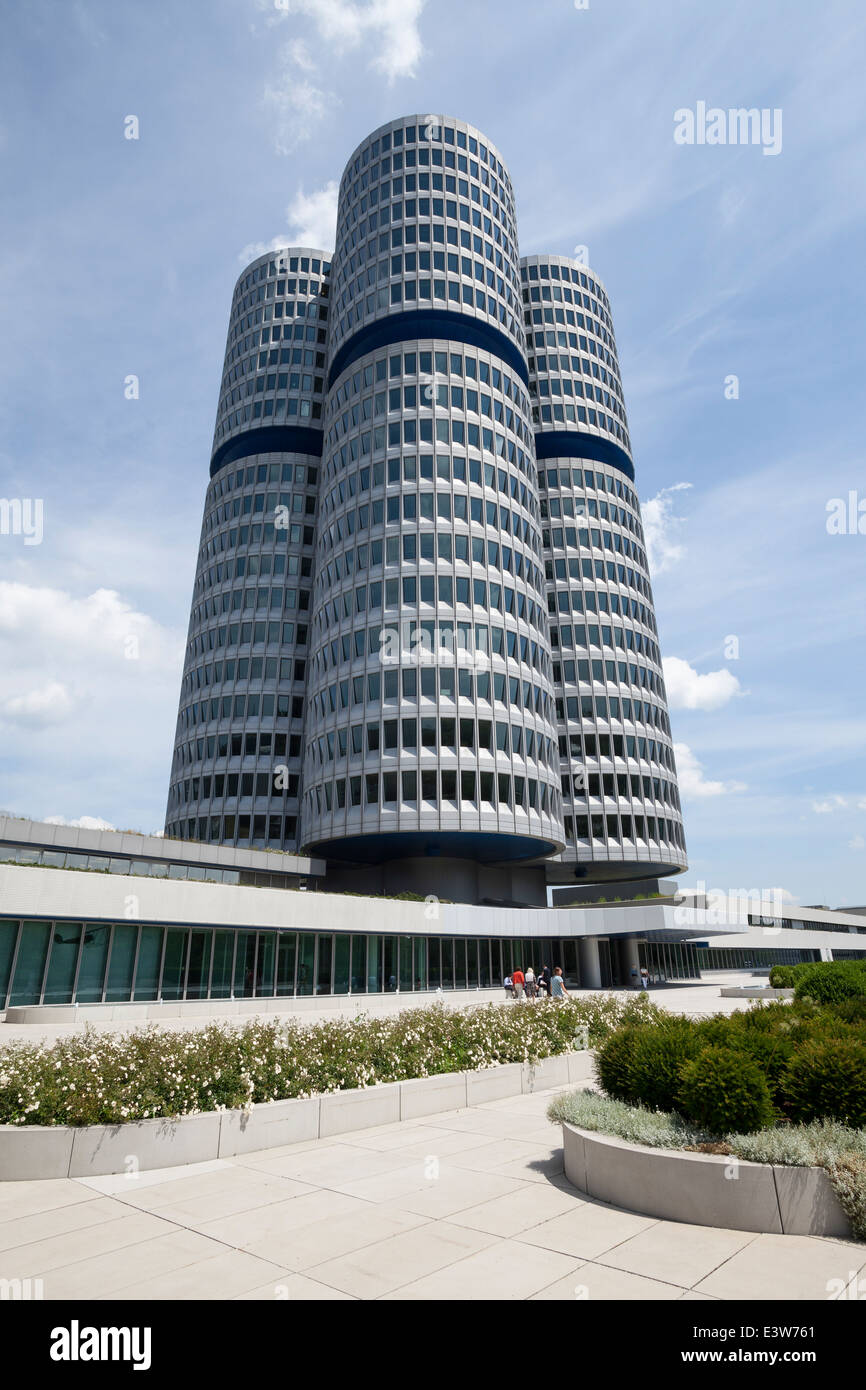 BMW Welt und BMW-Welt, mit dem BMW-Zentrale, München, Upper Bavaria, Bayern, Deutschland, Europa Stockfoto