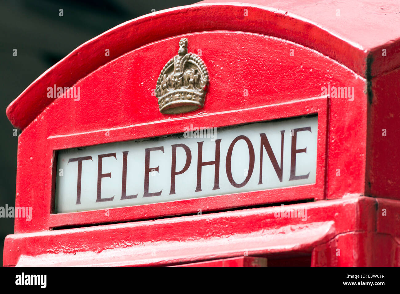 Rote Telefonzelle in London, England Stockfoto