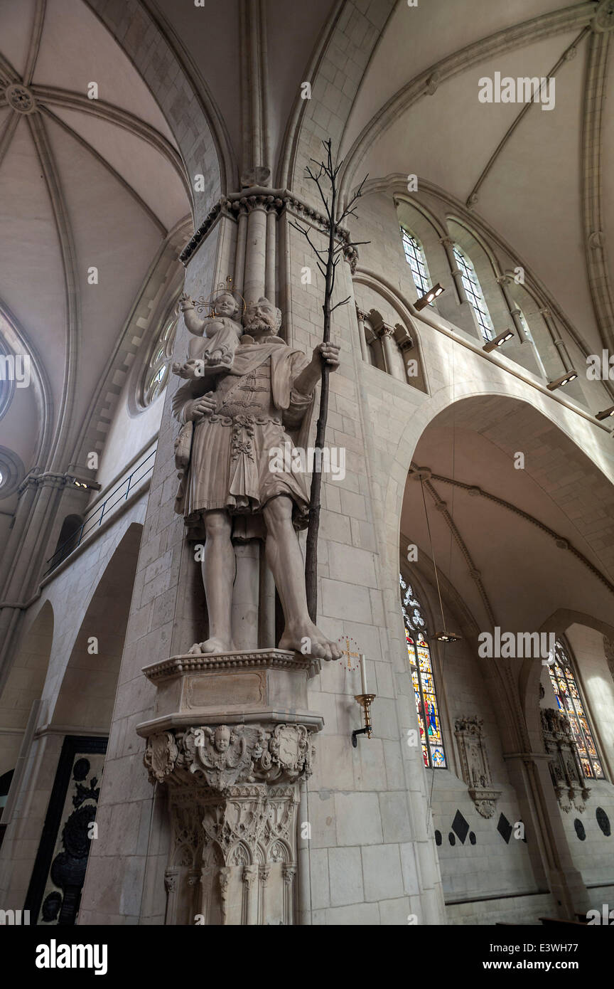 Übergroße Christopher Statue mit dem Jesuskind, John Bocholt, Münster Dom, Münster, Münsterland Stockfoto