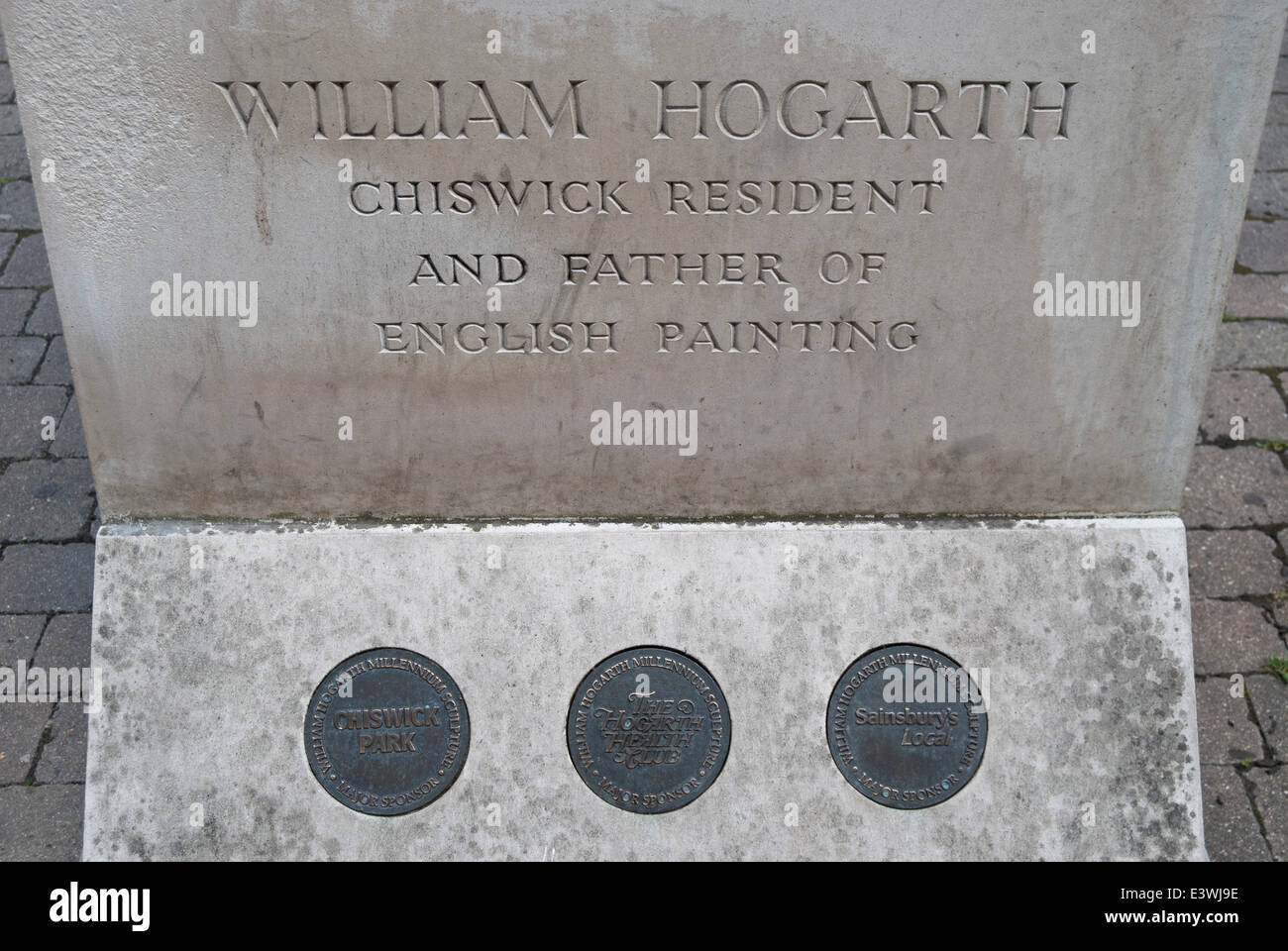 Inschrift auf Jim Mathieson 2001 Bronze Statue von William Hogarth, Chiswick, London, England Stockfoto