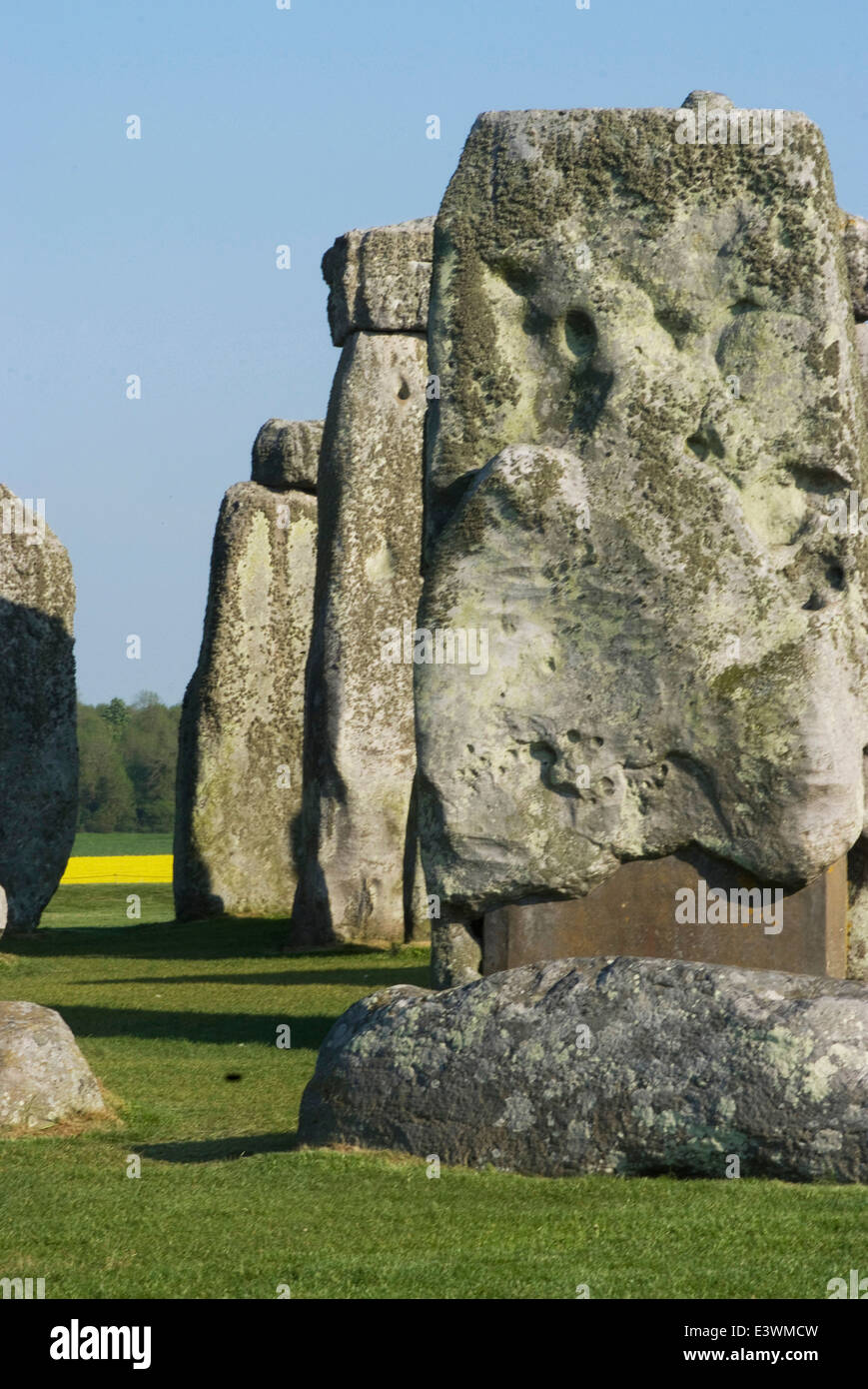 Die prähistorischen stehende Steinkreis von Stonehenge, aus der Zeit zwischen 3000 und 2000, Wiltshire, England Stockfoto