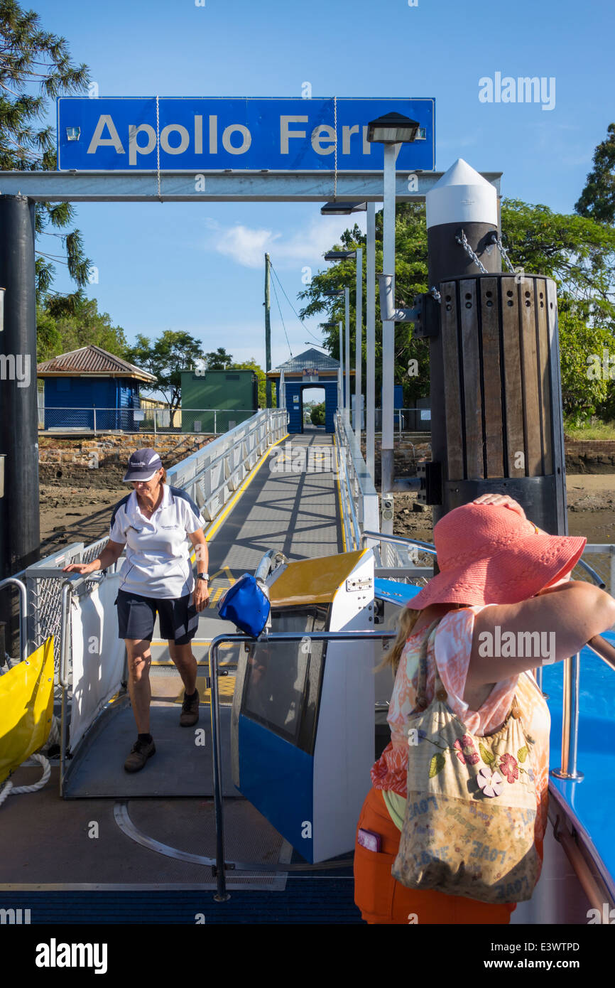 Brisbane Australien, Bulimba, Brisbane River, Apollo Ferry Terminal, Fähre, Boot, CityCat, QueenslandFerries, Fähren, TransLink, Trans Link, Passagiere Stockfoto
