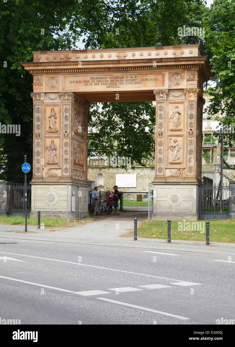 Triumphbogen auf der Winzerberg, Potsdam, Brandenburg, Deutschland Stockfoto