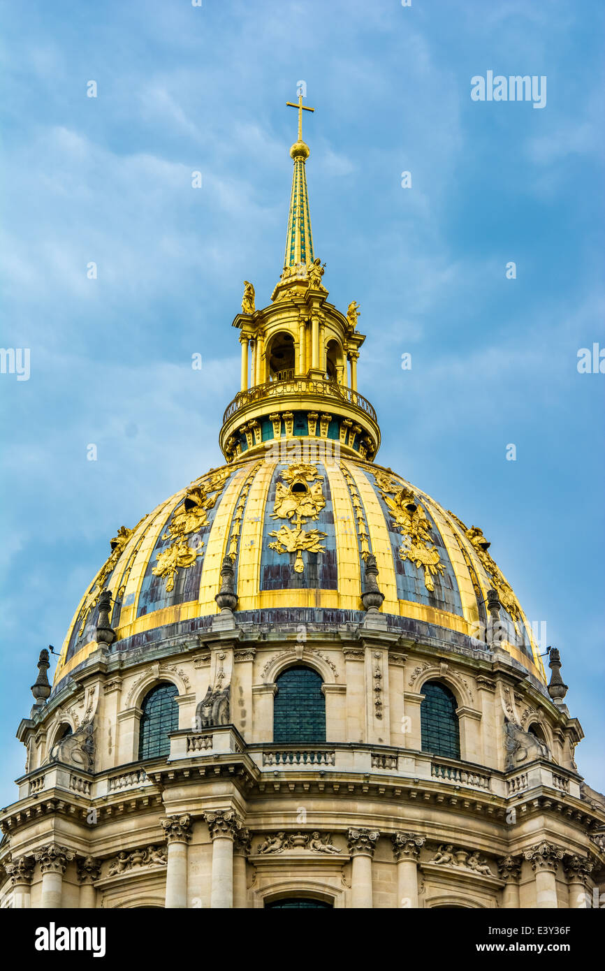 L ' Hotel national des Invalides ist ein Komplex von Gebäuden mit Museen und Denkmäler, sowie ein Krankenhaus und ein Ruhestand Stockfoto