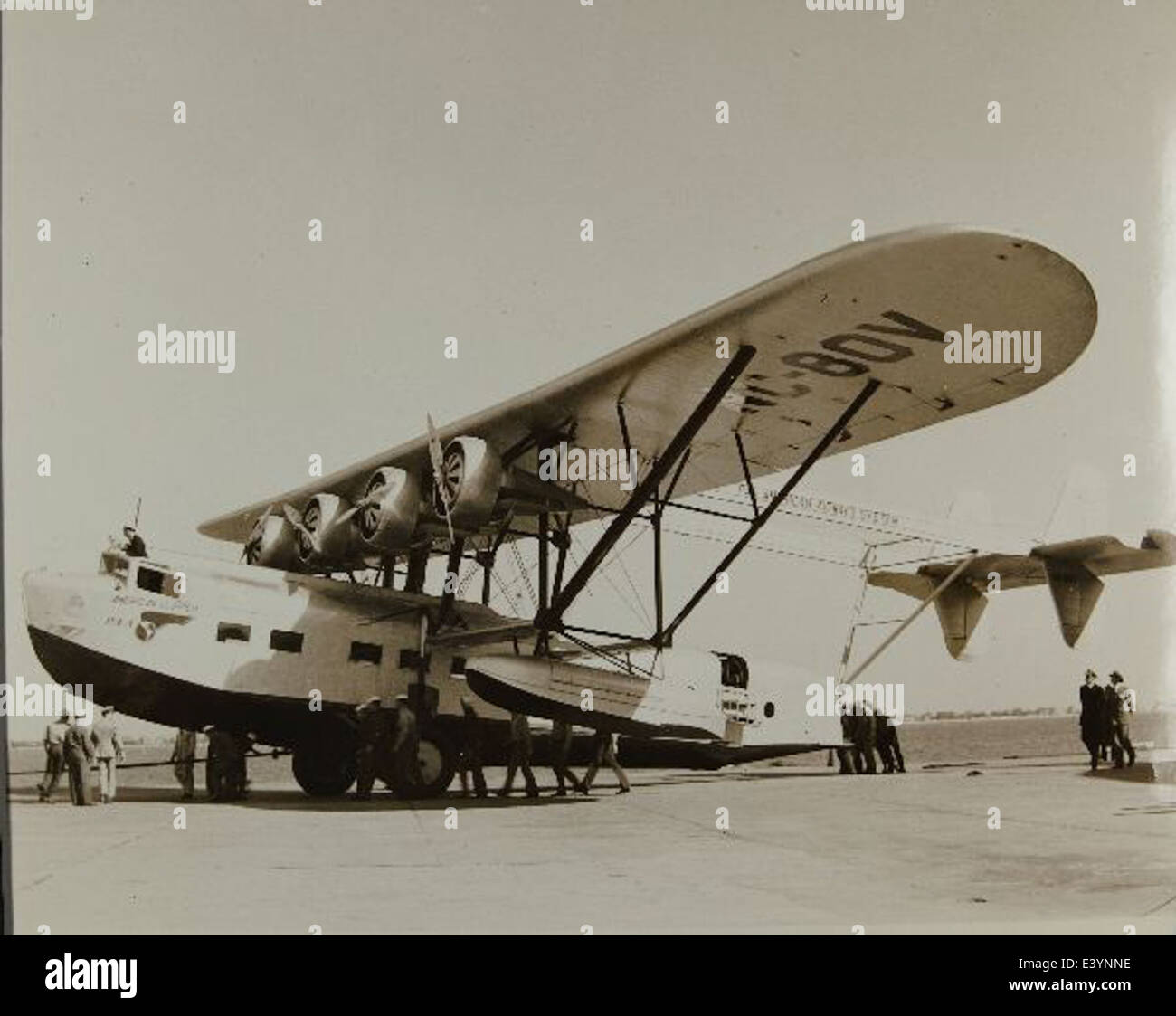 Sikorsky s40 Fotos und Bildmaterial in hoher Auflösung Alamy