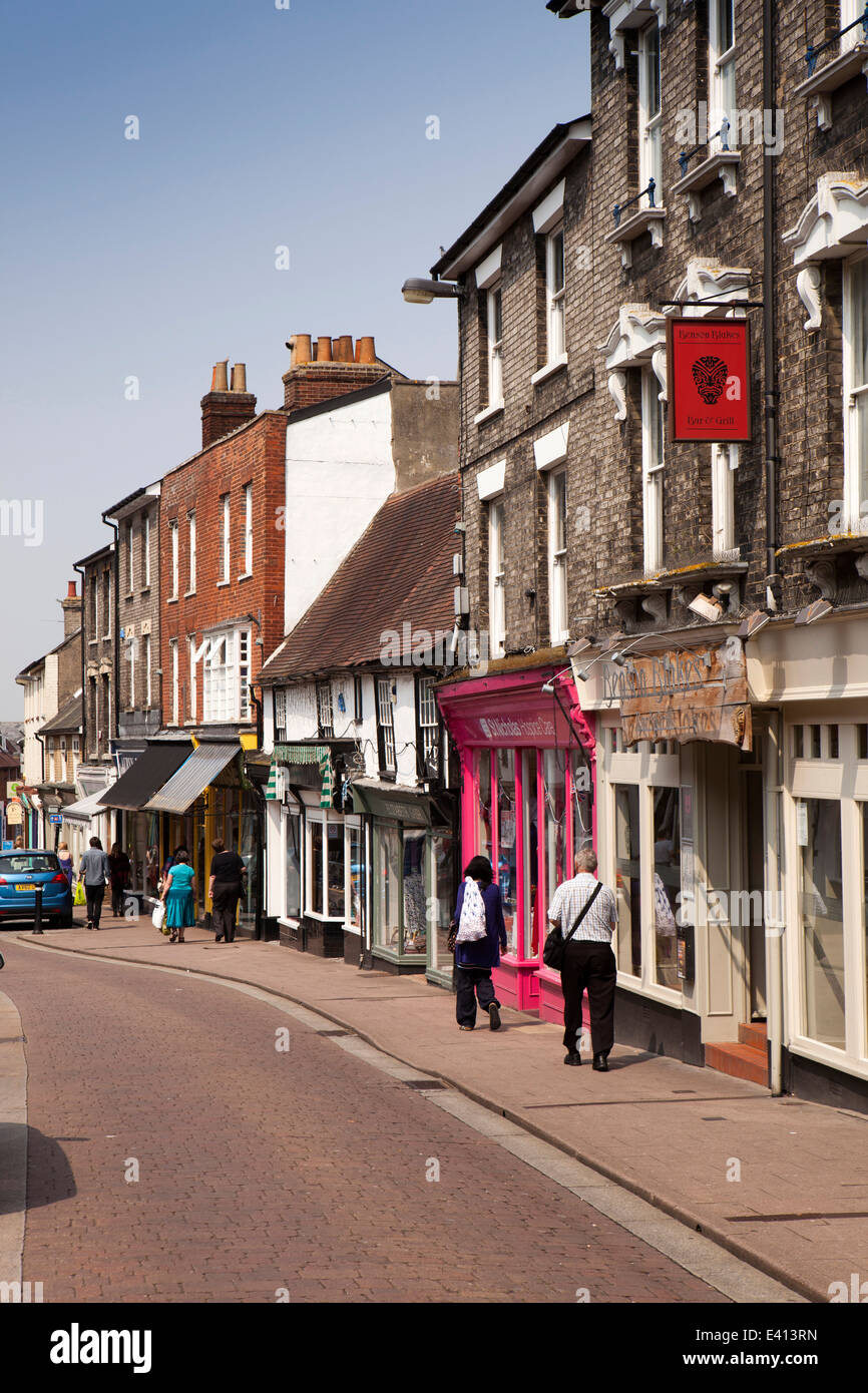 UK England, Suffolk, Bury St Edmunds, St. John's Street Stockfoto