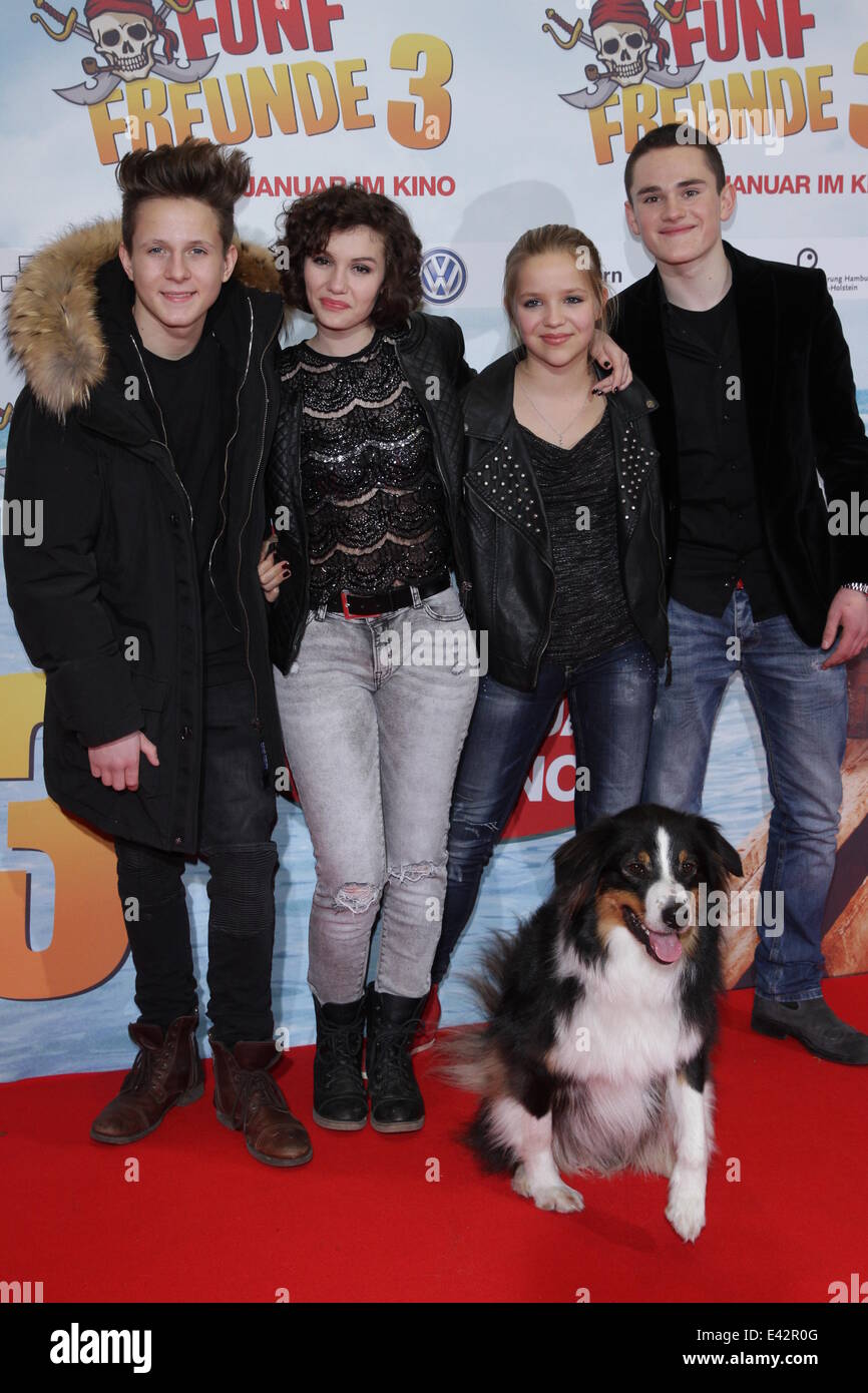 Prominente und Schauspieler, die Teilnahme an dem Film premiere "5